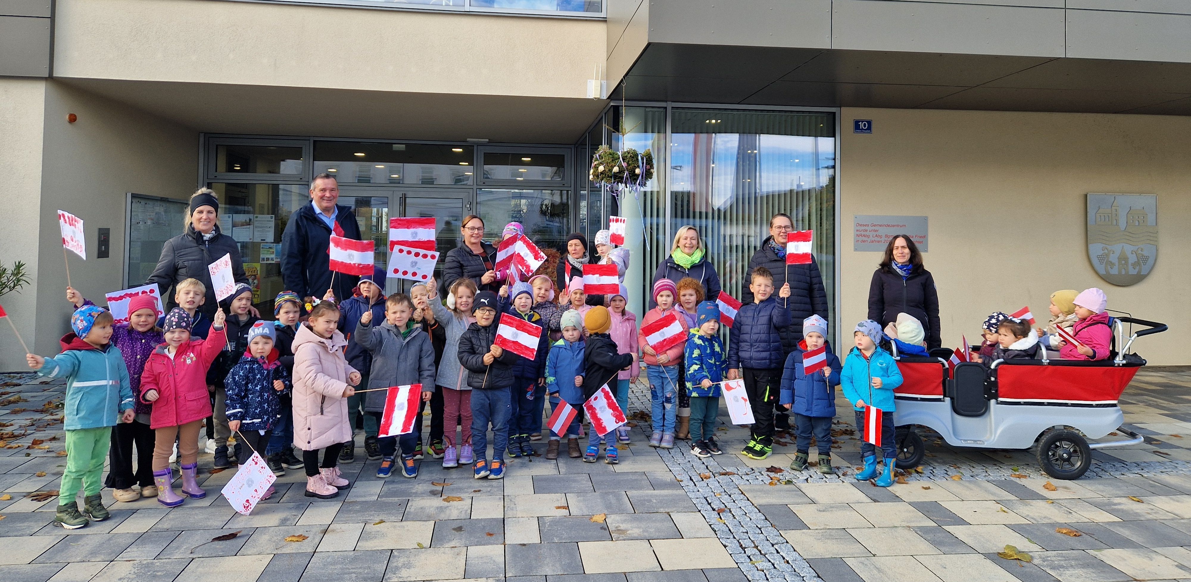 Besuch Kindergarten/Krippe - Fahnenfest 2025